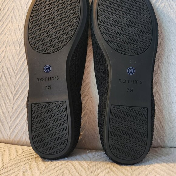 Rothy’s The Loafer, Black Honeycomb 7.5 (RETIRED COLOR) - Picture 6 of 10